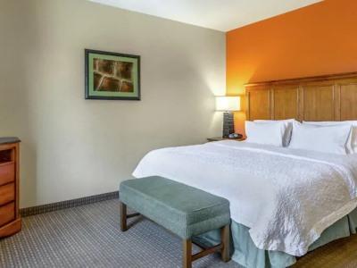 Hampton - Hotel 3*