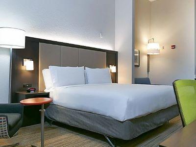 Express North / I-275 By Ihg
