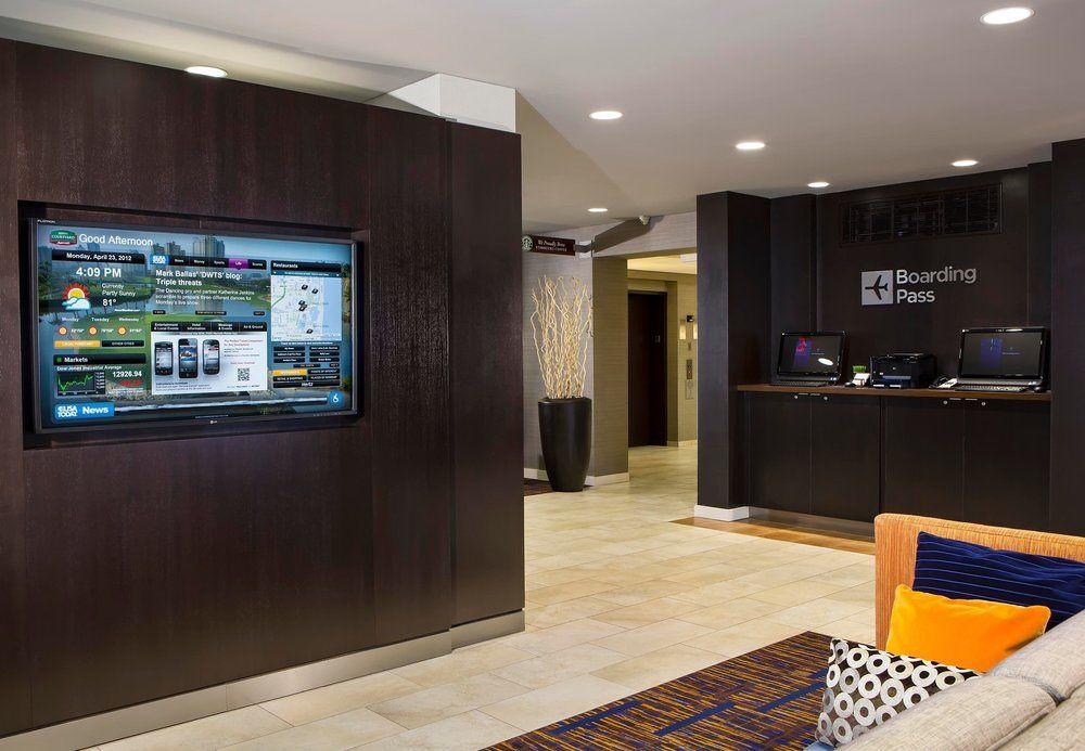 Courtyard By Marriott Miami Mall Hotel