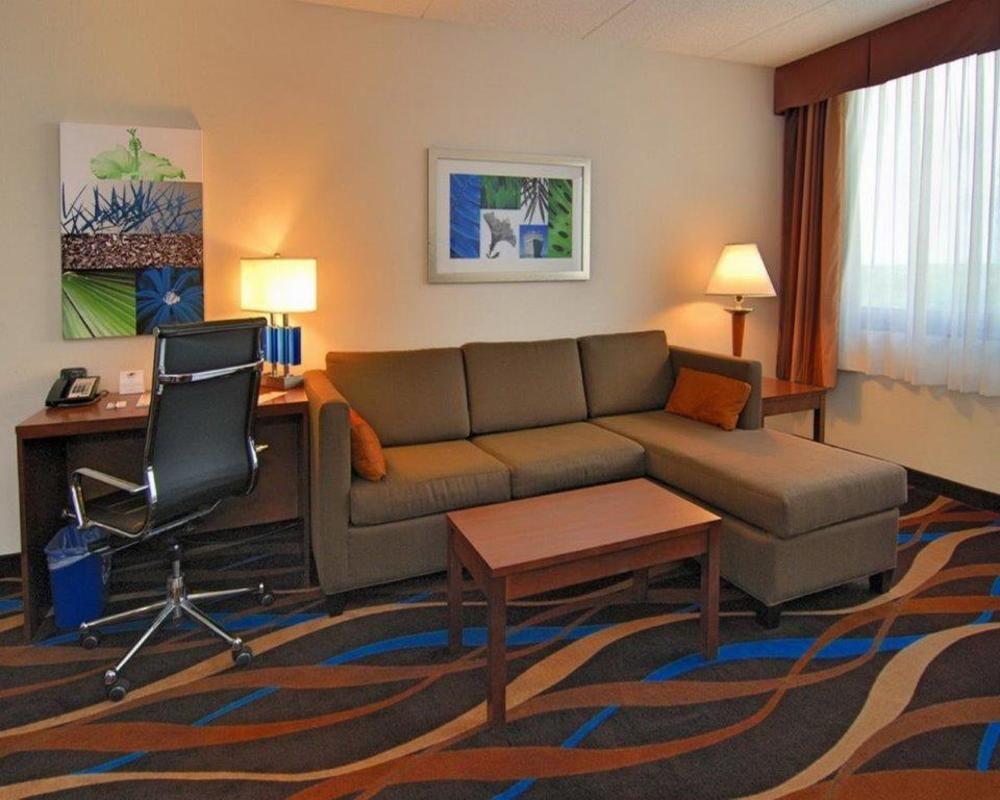 Hotel Four Points By Sheraton Lauderdale Airport/cruise Port Fort Lauderdale