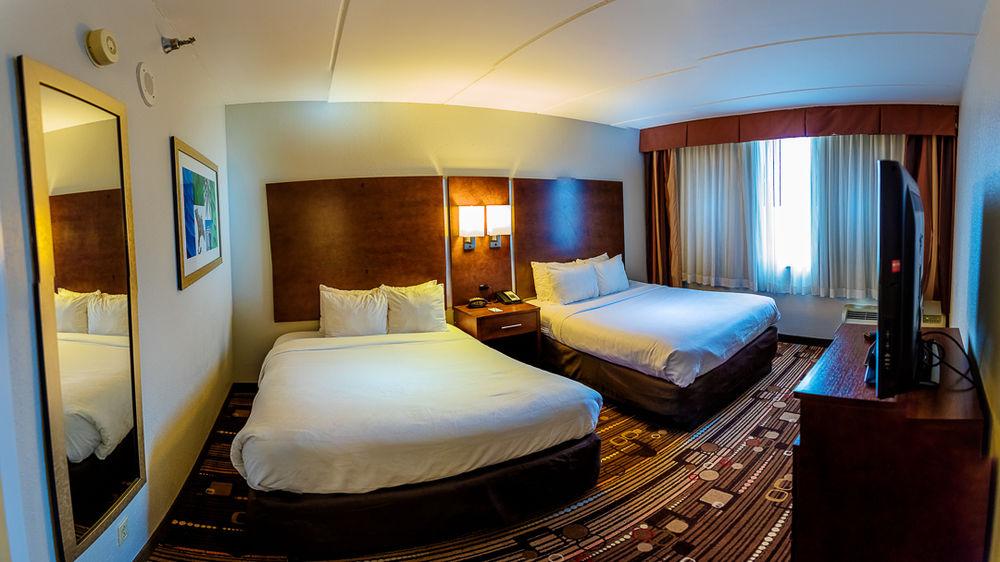 Four Points By Sheraton Lauderdale Airport/cruise Port