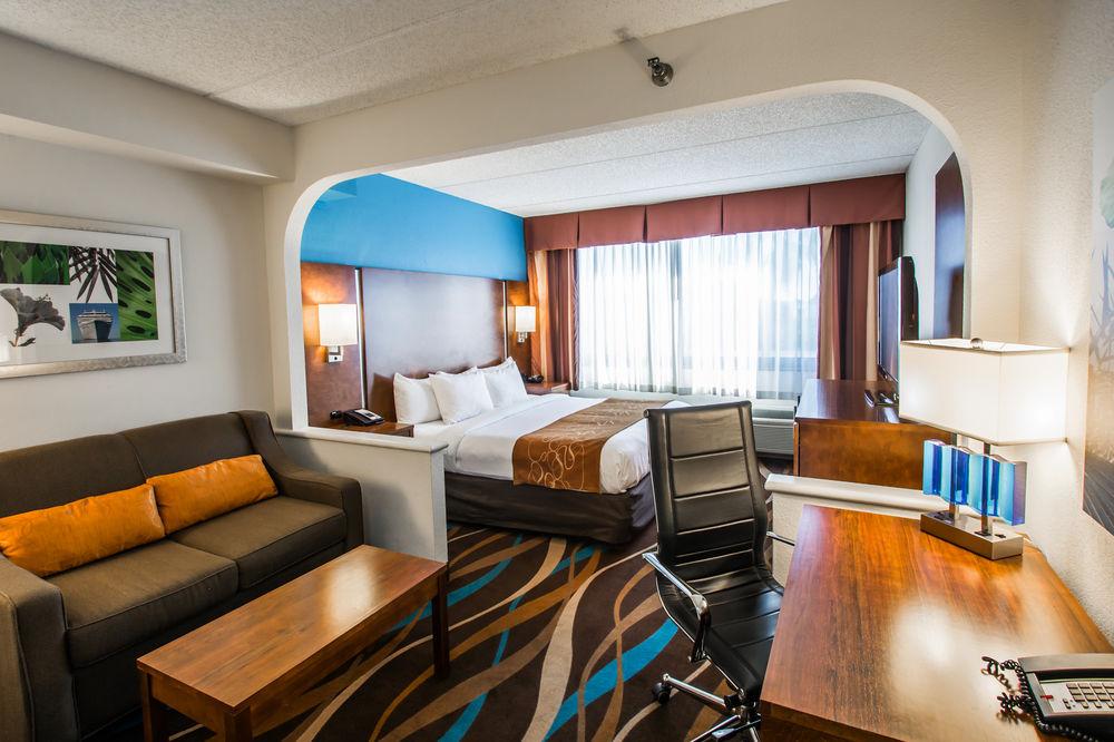 Four Points By Sheraton Lauderdale Airport/cruise Port Hotel 3*