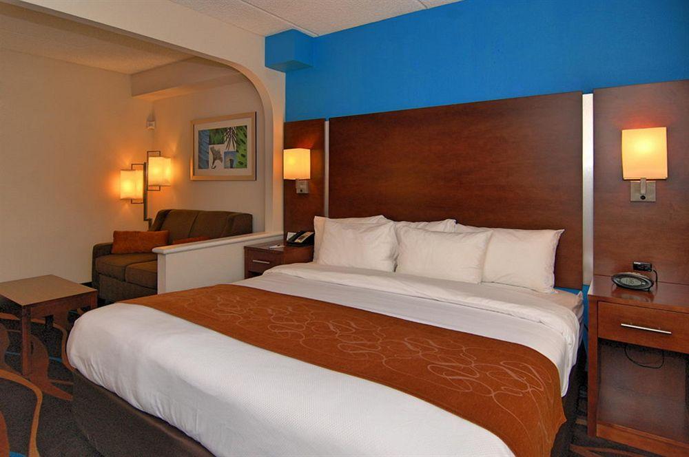 Four Points By Sheraton Lauderdale Airport/cruise Port Hotel Fort Lauderdale