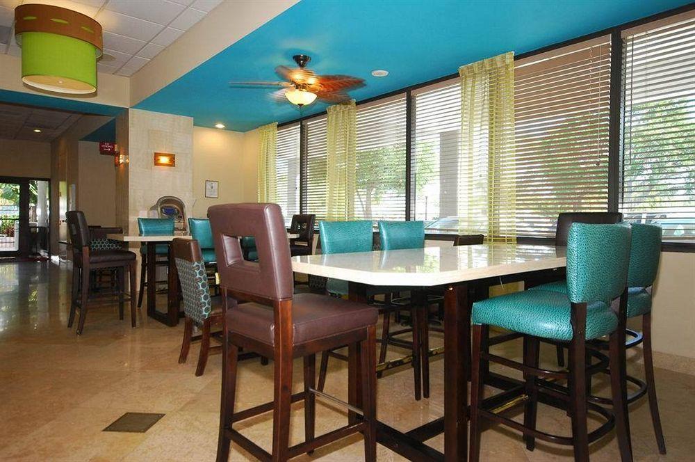 Four Points By Sheraton Lauderdale Airport/cruise Port Fort Lauderdale