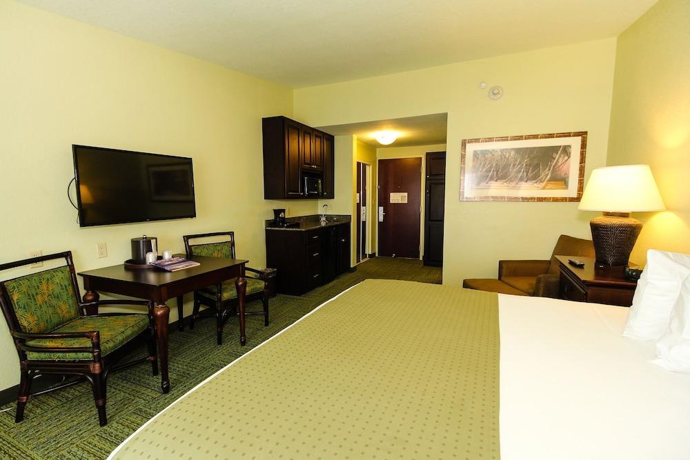 Hotel Treasure Island And Marina St. Pete Beach