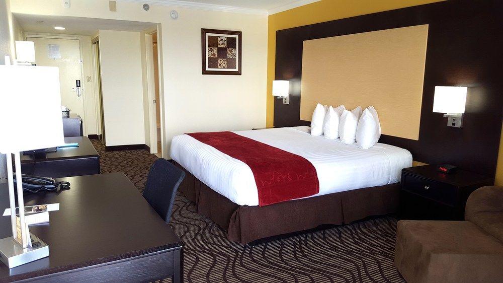 Hotel The Godfrey & Tampa