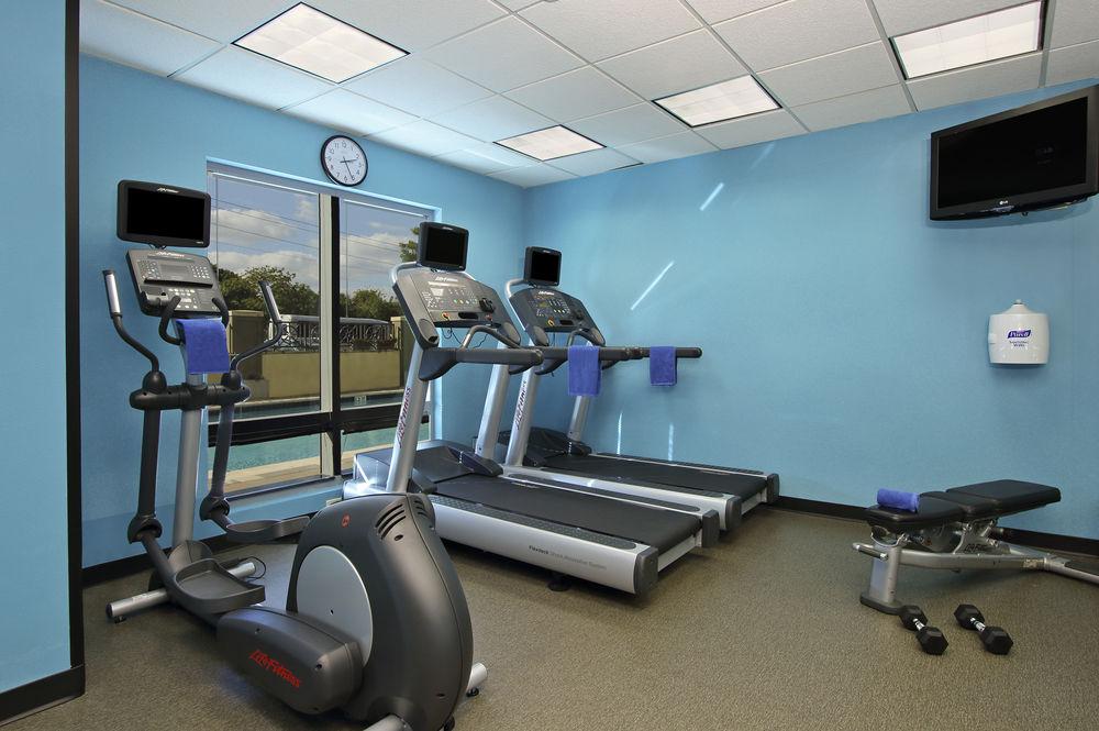 Hotel Fairfield & Lauderdale Airport & Cruise Port