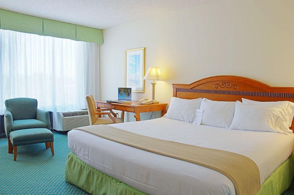 Express - West By Ihg 3* Boca Raton