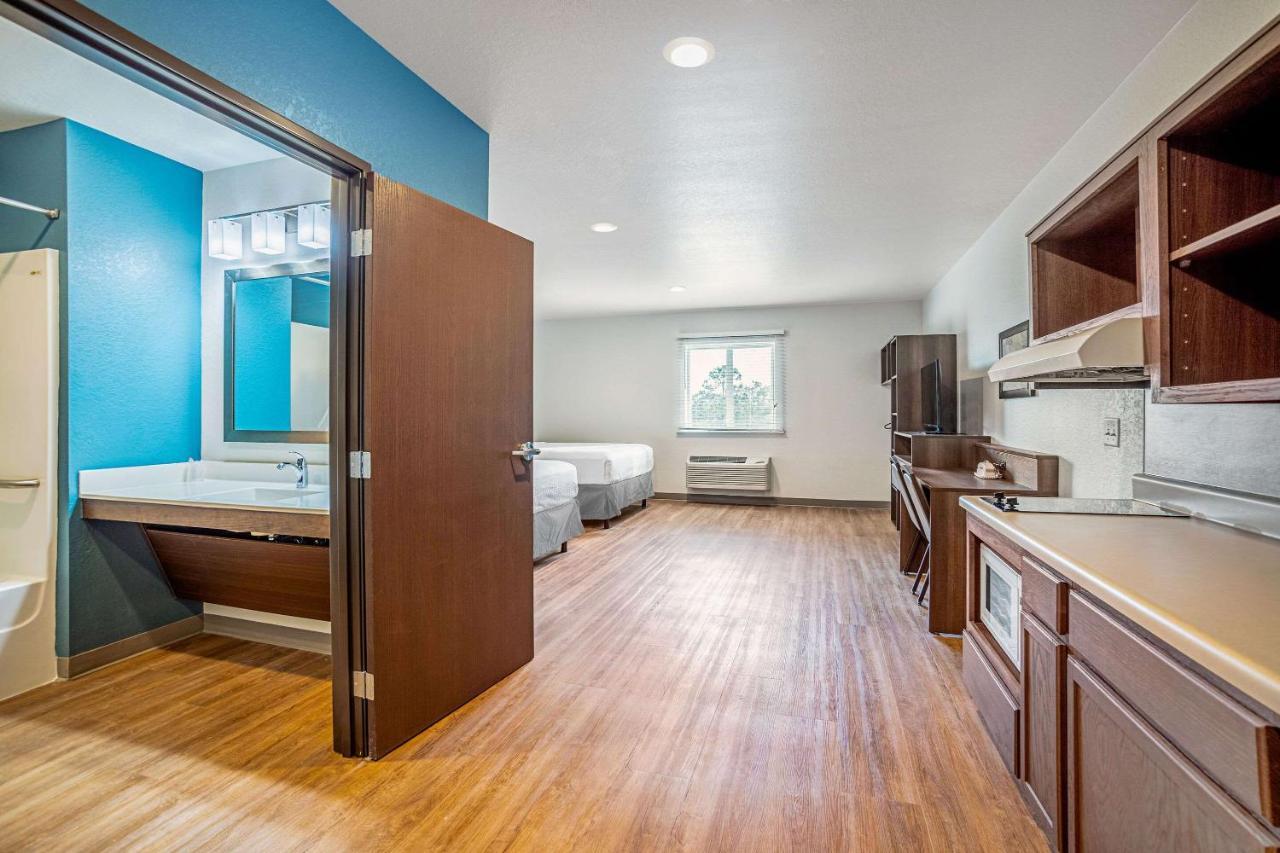 Woodspring Naples