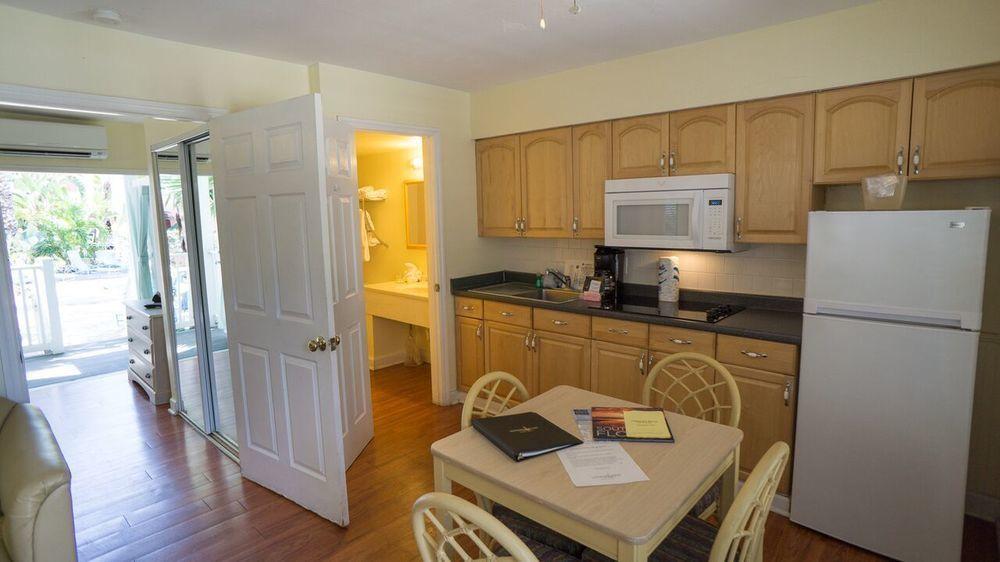 Lighthouse Resort: & Fort Myers Beach
