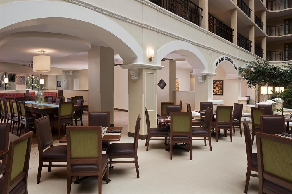 Four Points By Sheraton Airport Westshore Hotel