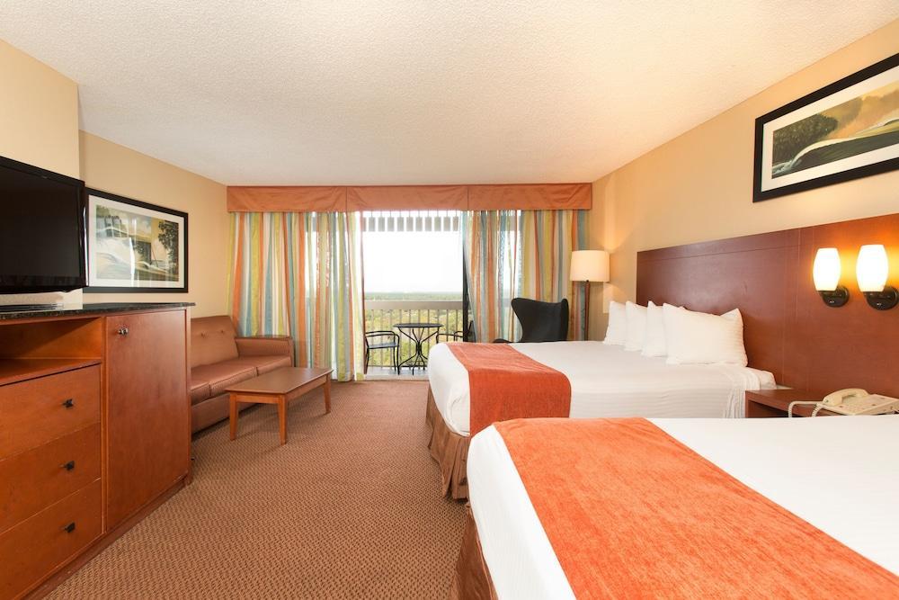 Western Buena Vista - Springs Area 3* Lake Buena Vista