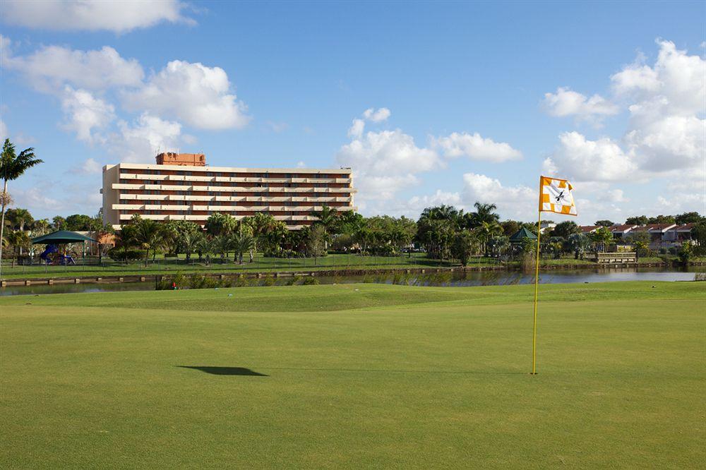 Chateau Mar Golf Resort, Trademark Collection By Wyndham 4* Lauderhill