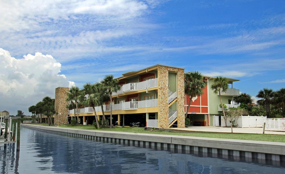 Resort The Fold Hotels Indian Shores Clearwater Beach