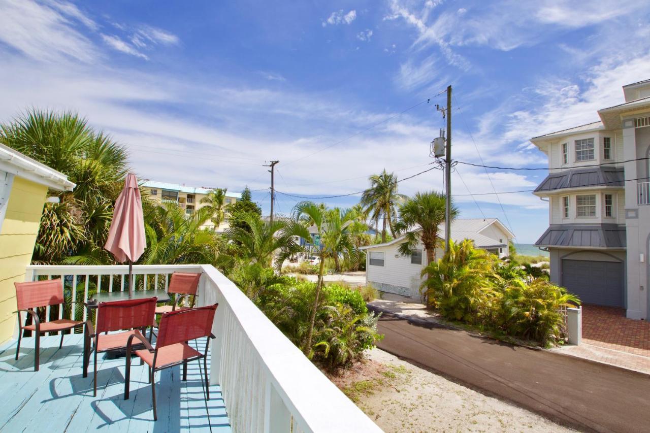 Sandy Hotel Fort Myers Beach
