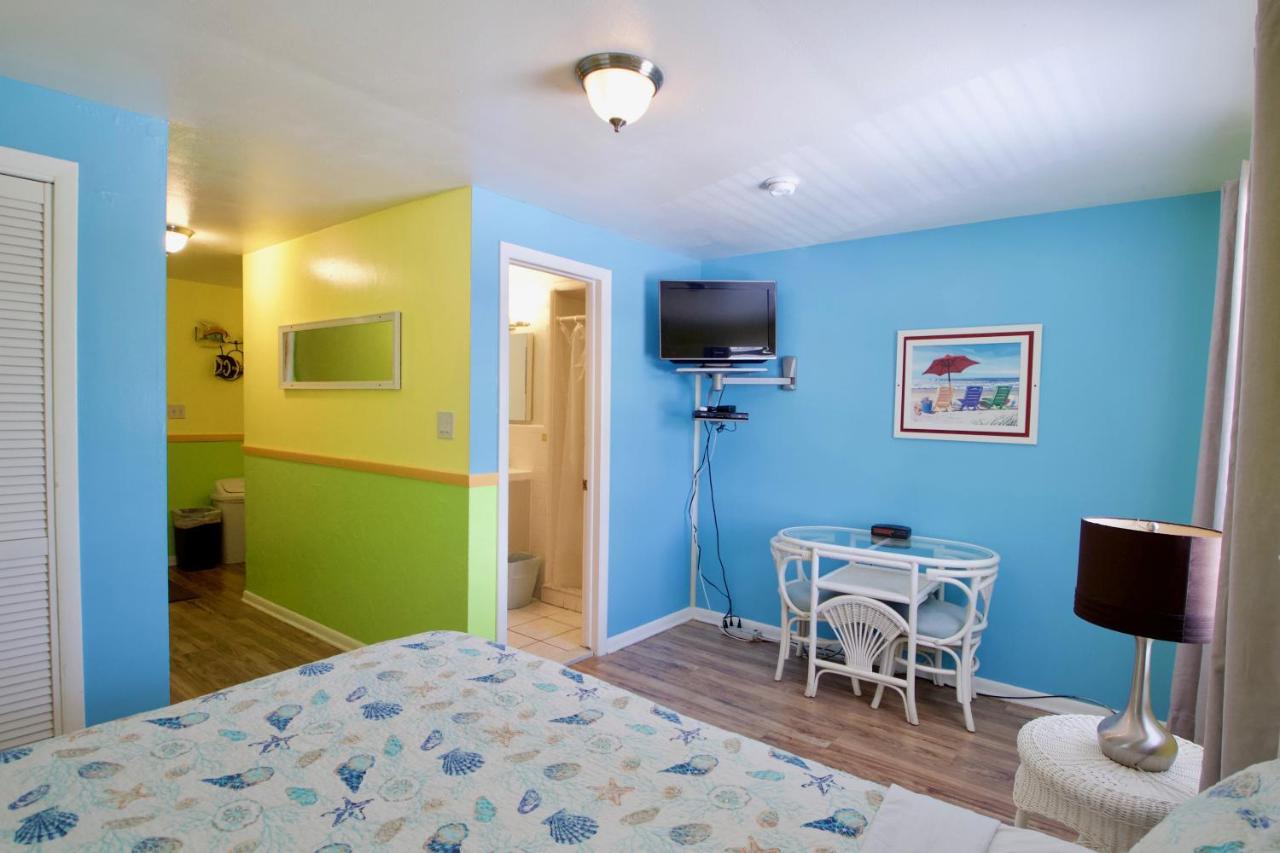 Sandy Hotel 2*