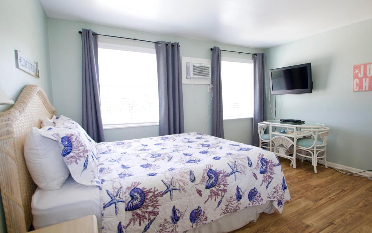 Sandy Hotel 2*