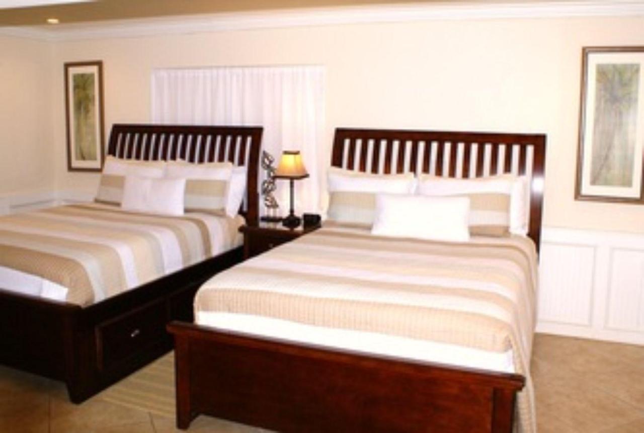 Island Sands Hotel 4*