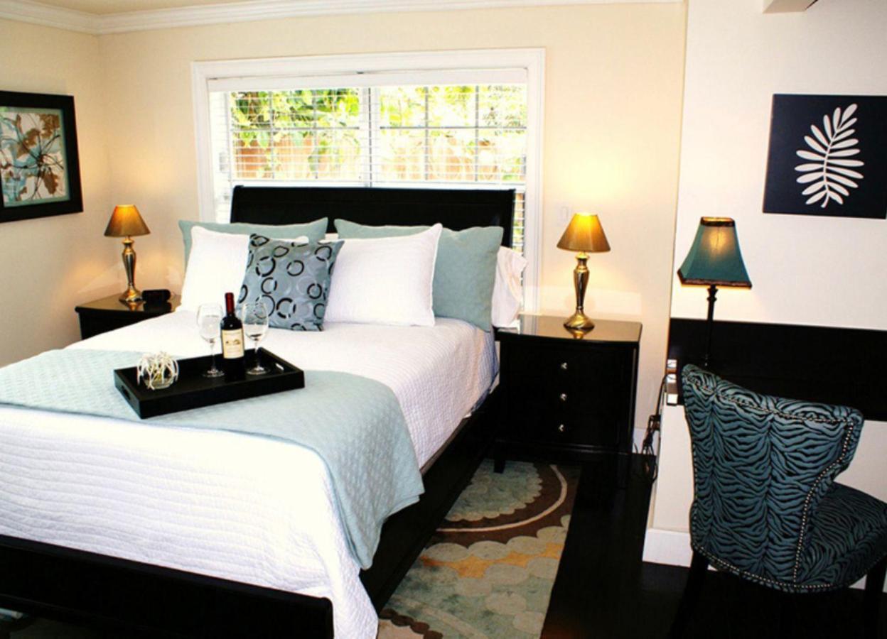 Hotel Island Sands