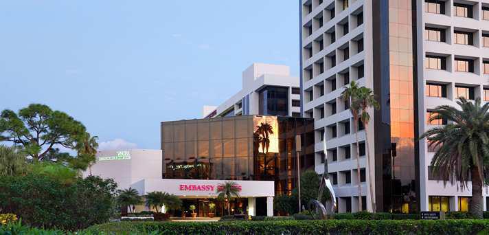 Embassy By Hilton Palm Gardens Pga Boulevard