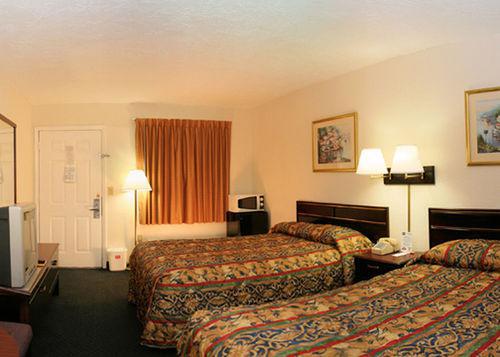 Americas Value Bradenton-sarasota Hotel 3*