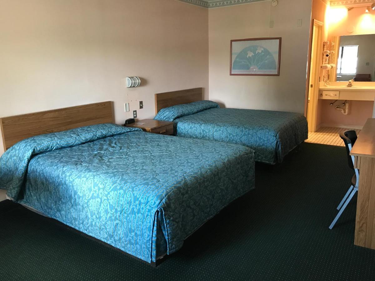 Flamingo Motel 2*