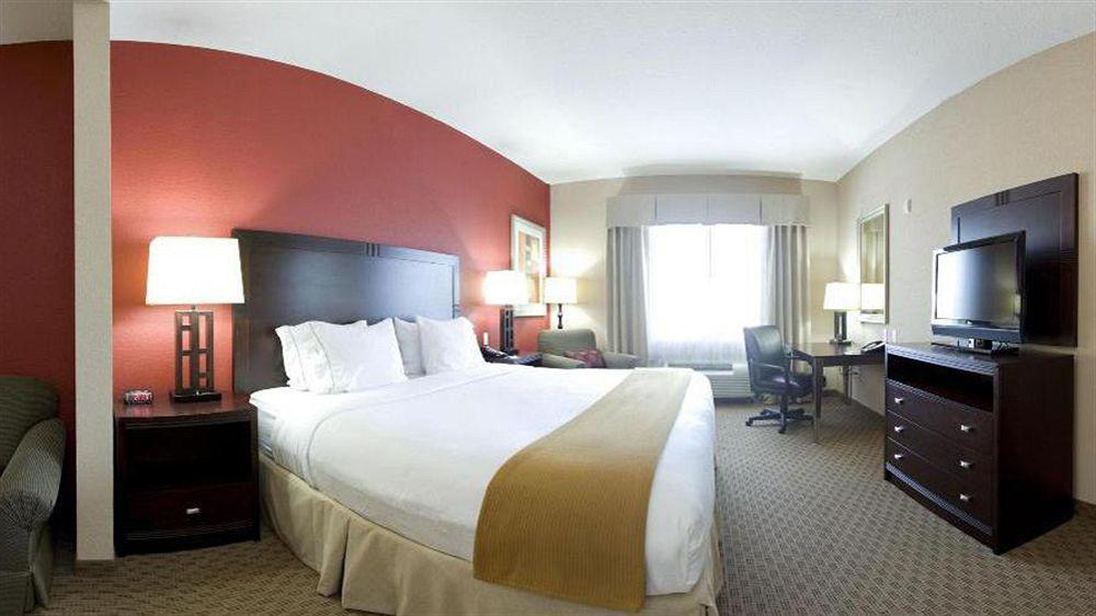 Express & South I-10 By Ihg Hotel
