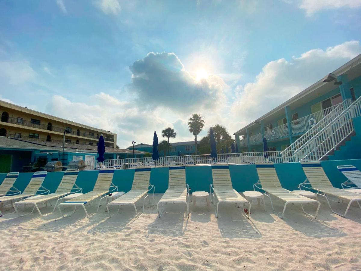 Nautical Watch Aparthotel Belleair Beach