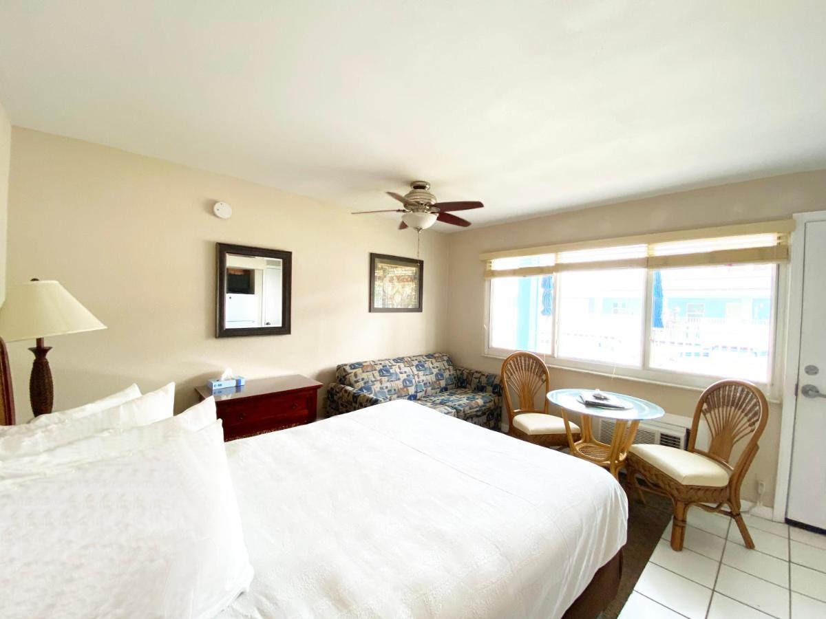 Nautical Watch Aparthotel