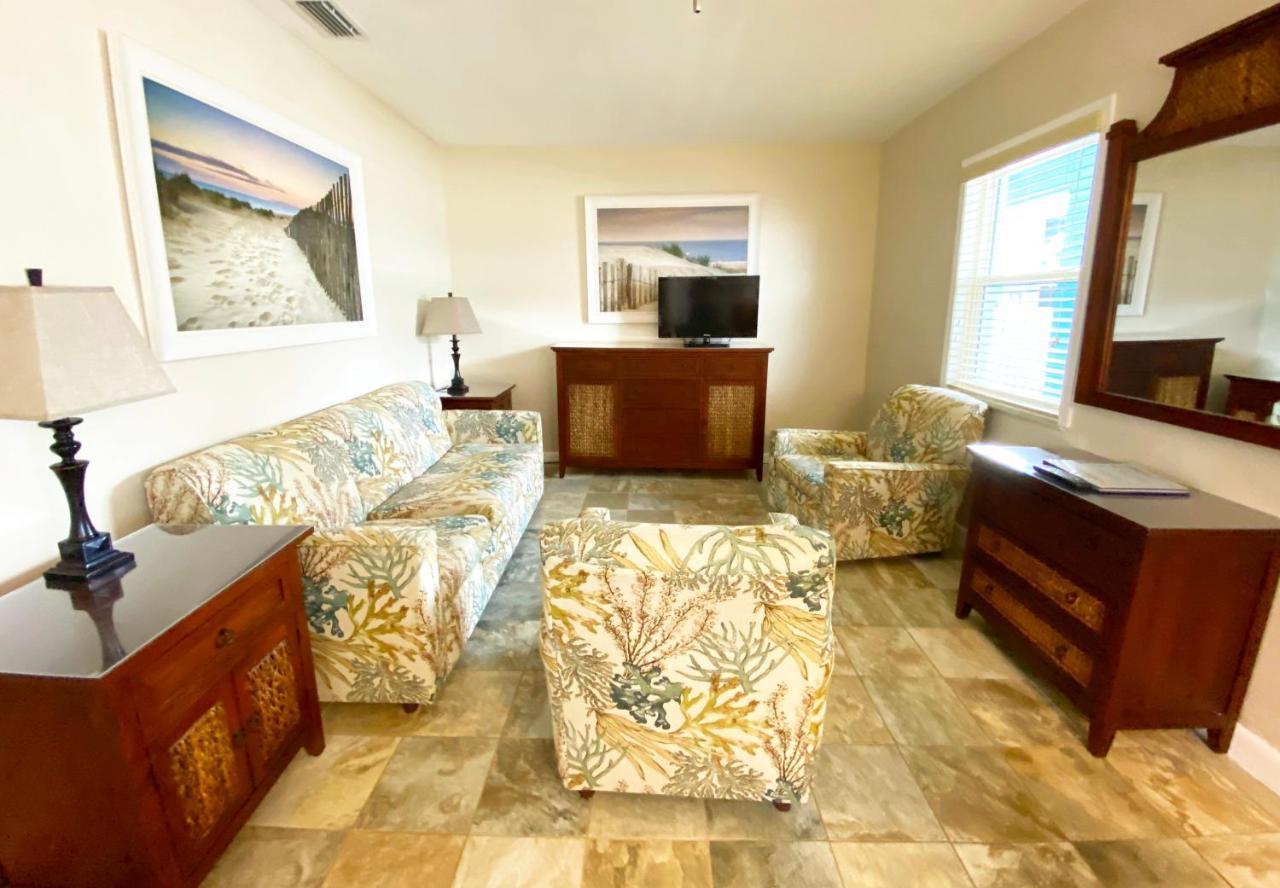 Nautical Watch 3* Belleair Beach