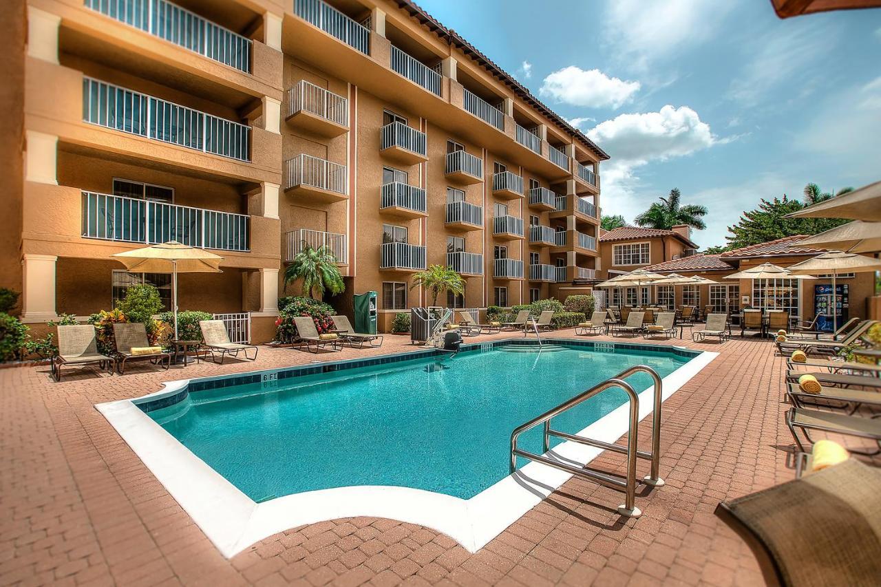 Of Naples, Tapestry Collection By Hilton Naples