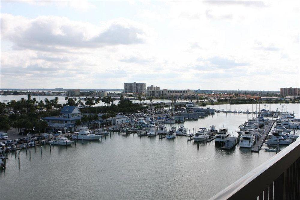 Pier House 60 Clearwater Marina Hotel Clearwater Beach