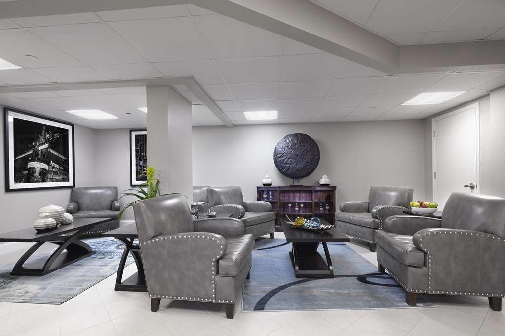 Hotel Doubletree By Hilton Downtown 4*