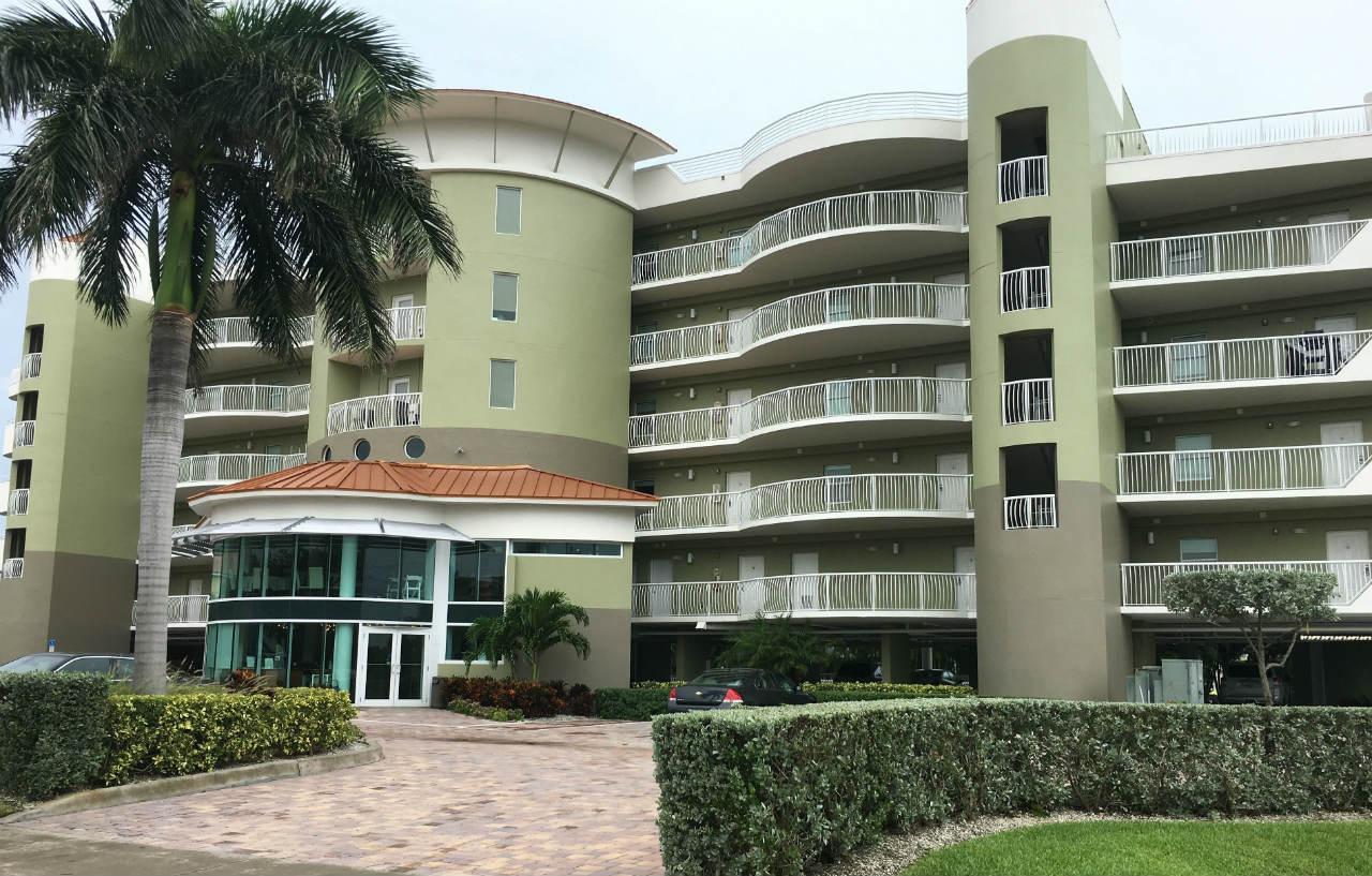 Aparthotel Crystal Palms 3*