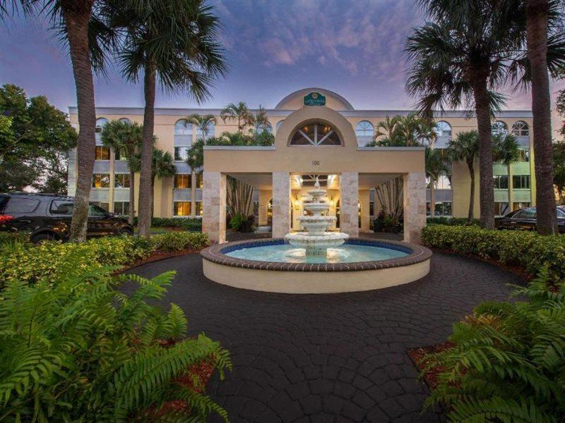 La Quinta I-95 Deerfield - Next To The Depot & Behind The Wawa Deerfield Beach