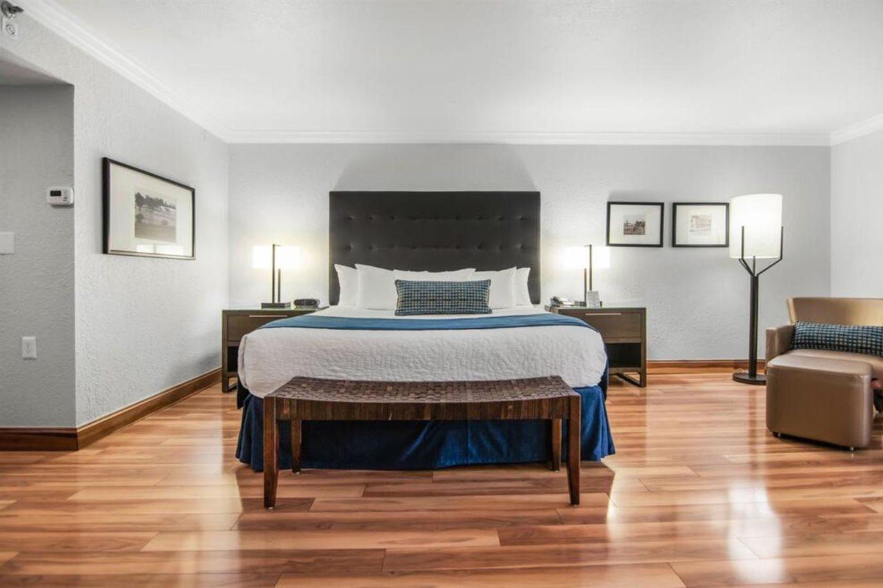 Miami Lakes Hotel Hotel