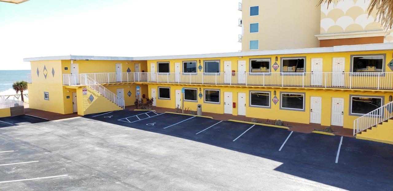 Oceanfront And - Ormond 2*