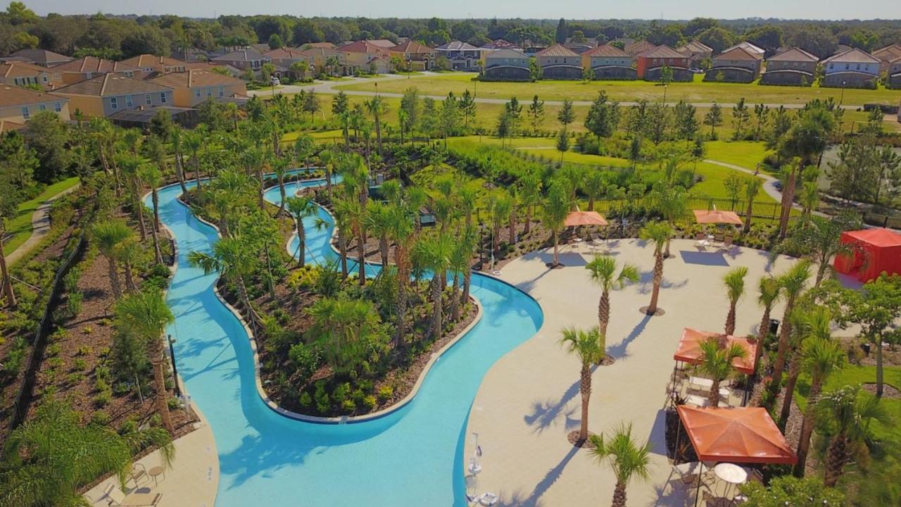 Solterra By Global Homes Holiday home