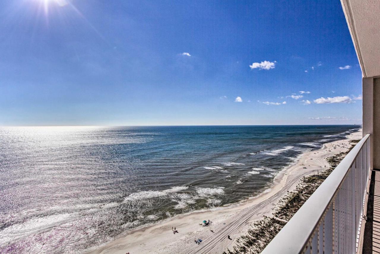 Beachfront Pcb With Ocean Views And Pool Access! *