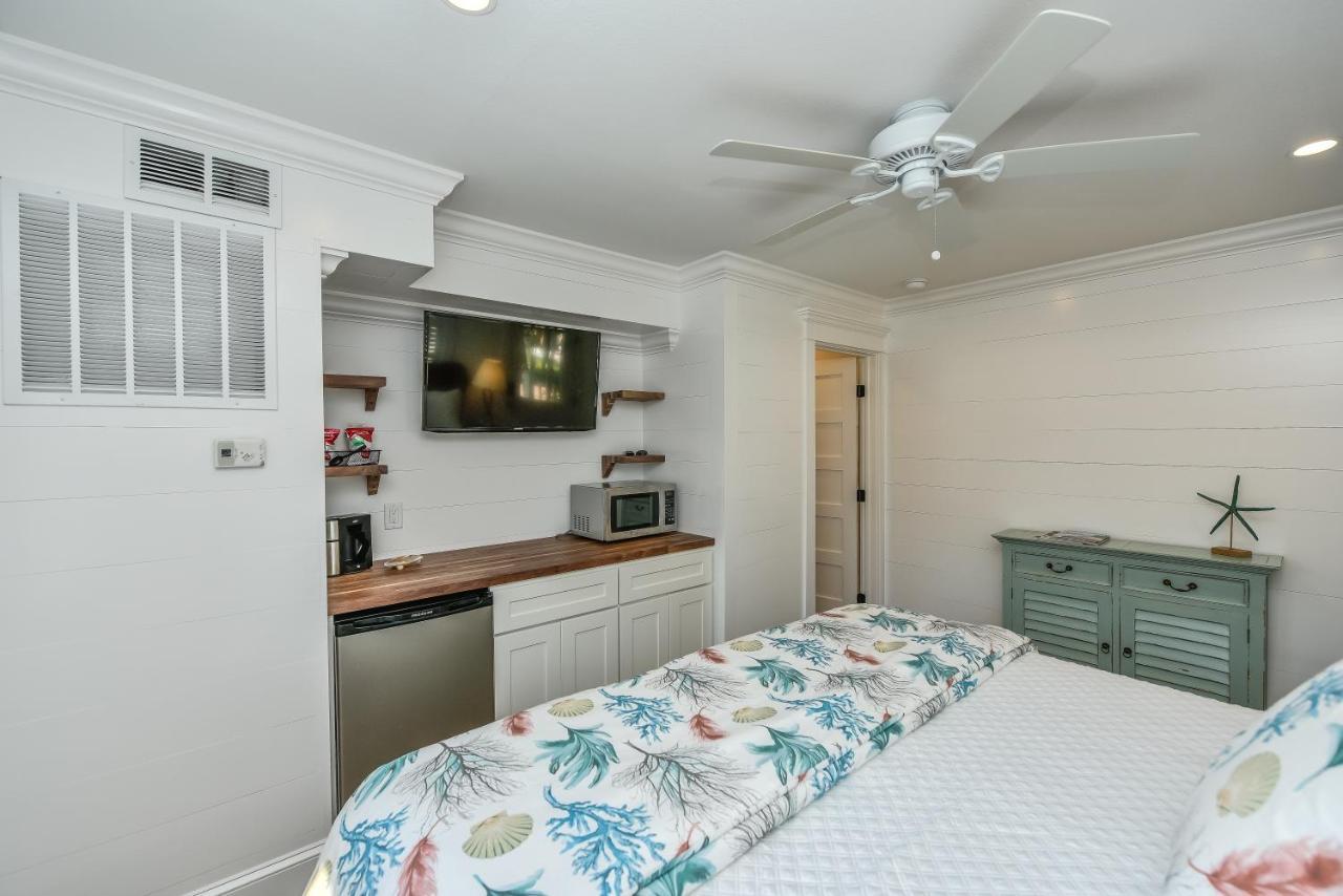 Tropical Breeze Aparthotel Sarasota