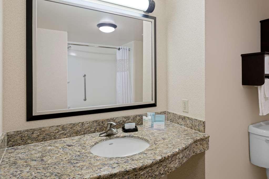 Hampton & St Petersburg Ulmerton Road Fl Hotel