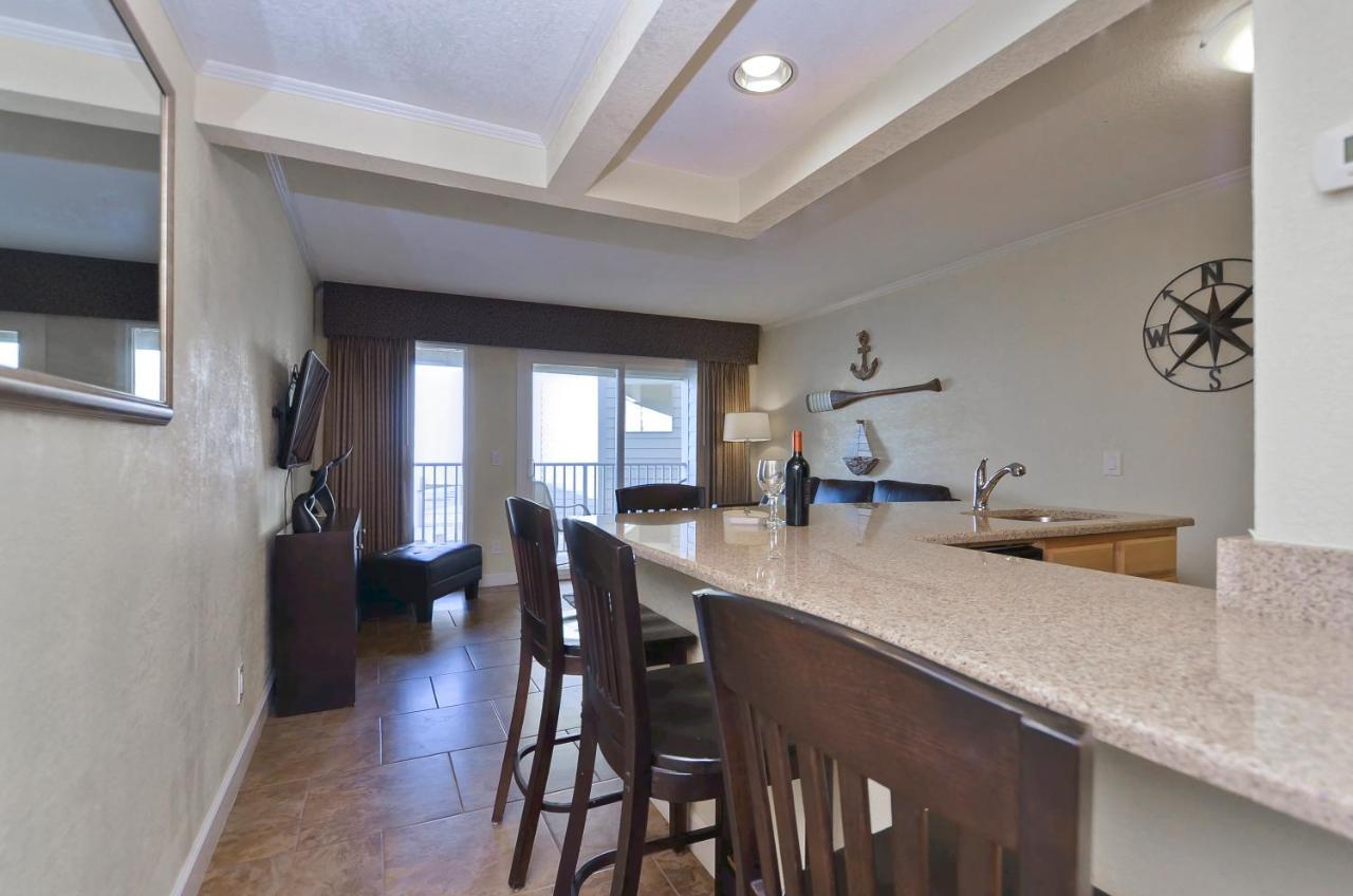 202-pool, Wifi, Close To Bucs Stadium * Tampa