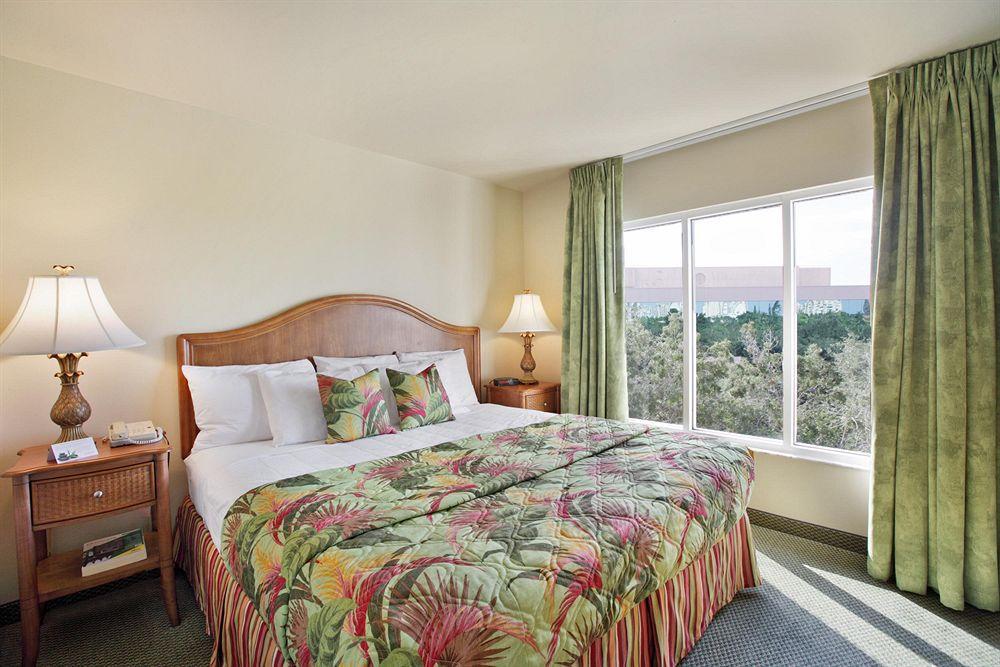Hotel Of Naples, Tapestry Collection By Hilton Naples