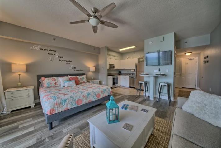 Deluxe Beachfront Studio, Shores Of Panama New And Renovated 4* Panama City Beach