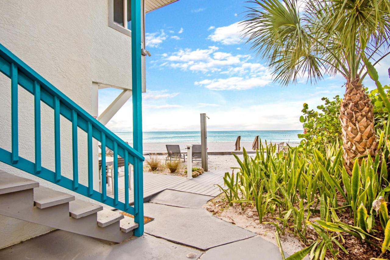 Island House Apartment Englewood