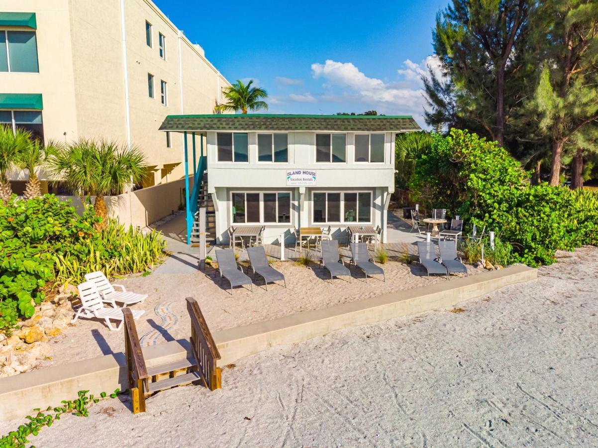 Island House Apartment Englewood