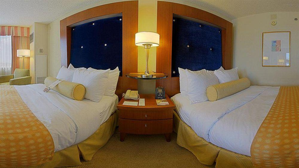 Doubletree By Hilton Deerfield Boca Raton Hotel Deerfield Beach