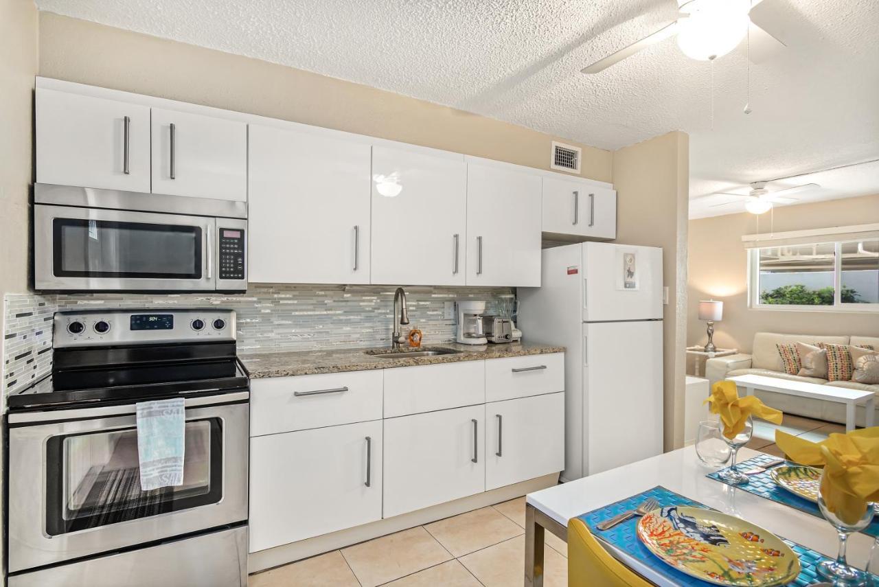 Island House Apartment