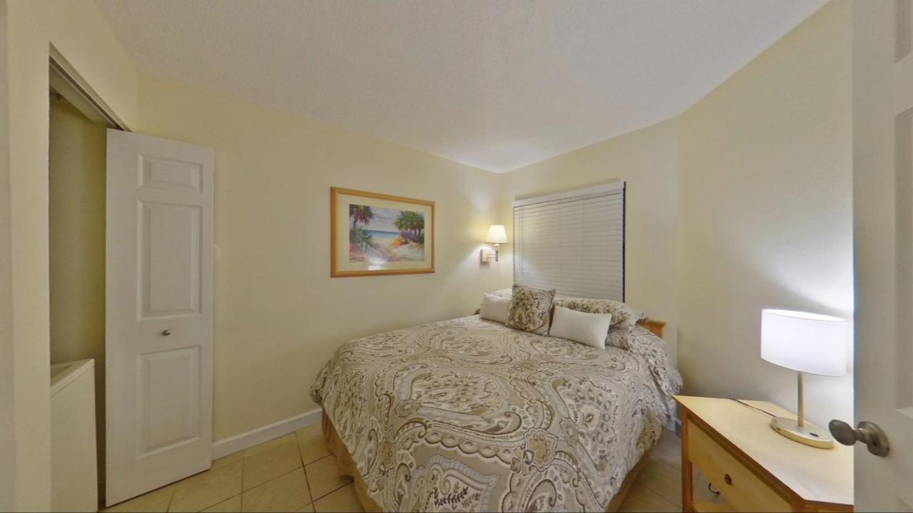 Vistas On The Gulf By Travel Services Aparthotel St. Pete Beach