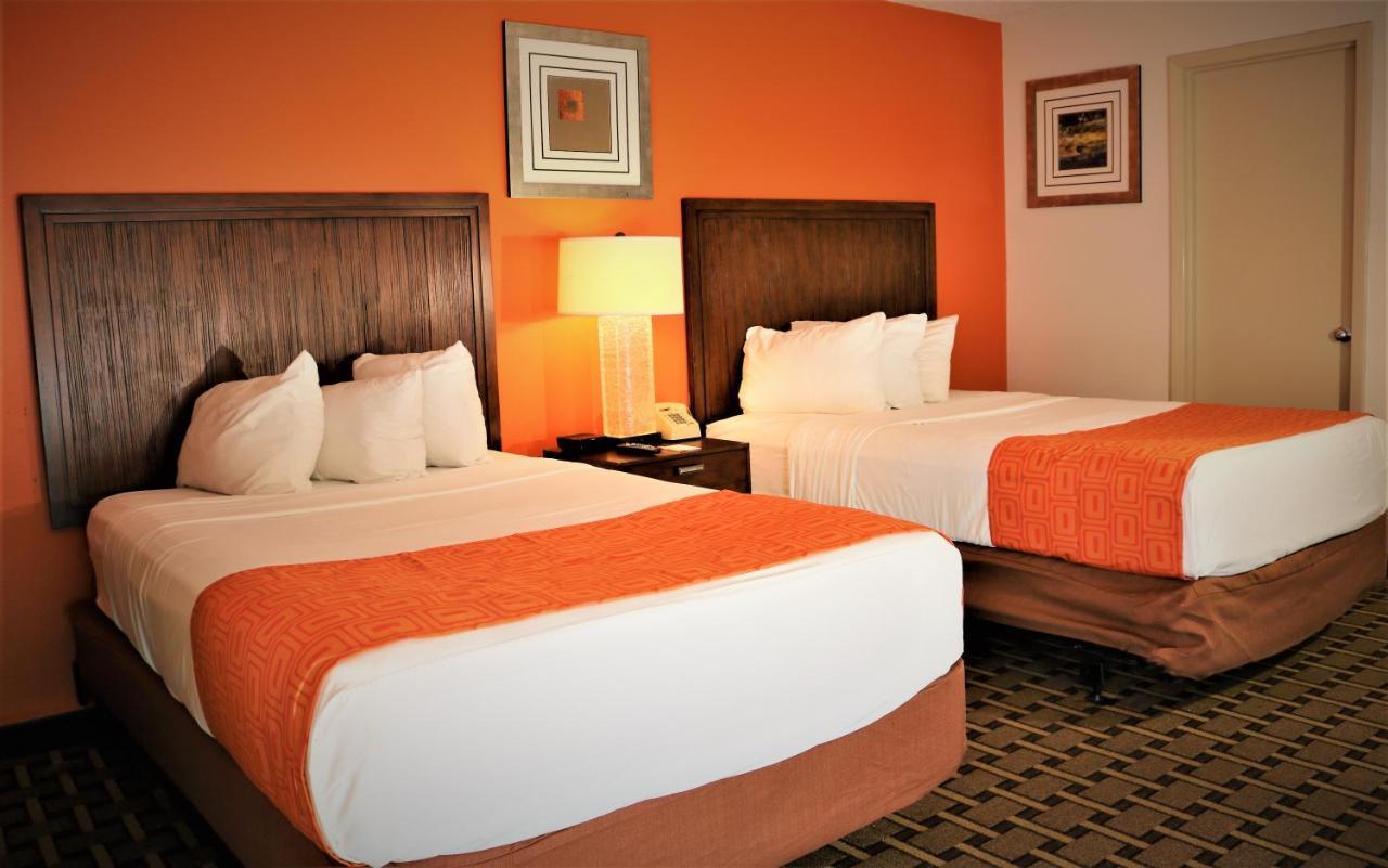 Motel Howard Johnson By Wyndham Front Park 2*
